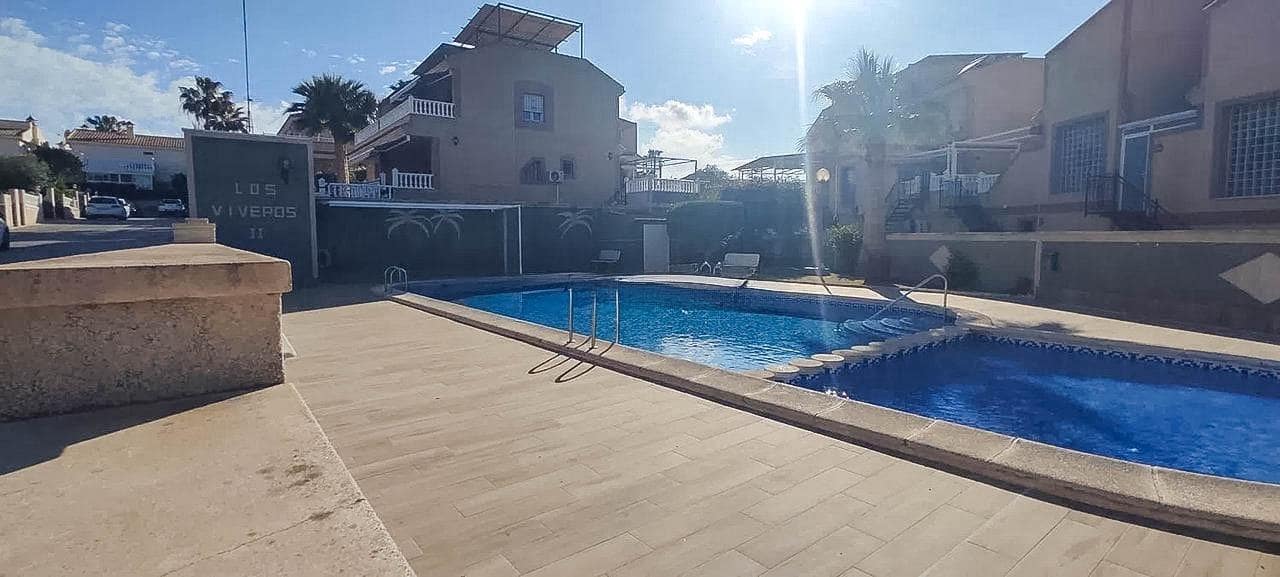 3 sovrum Hus till salu i Torrevieja med pool - 259 000 € (Ref: 9518764)