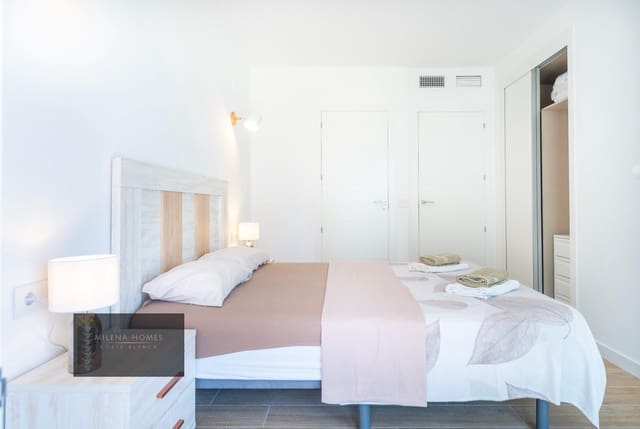 2 sovrum Lägenhet till salu i Punta Prima, Torrevieja med pool garage - 529 000 € (Ref: 9520777)