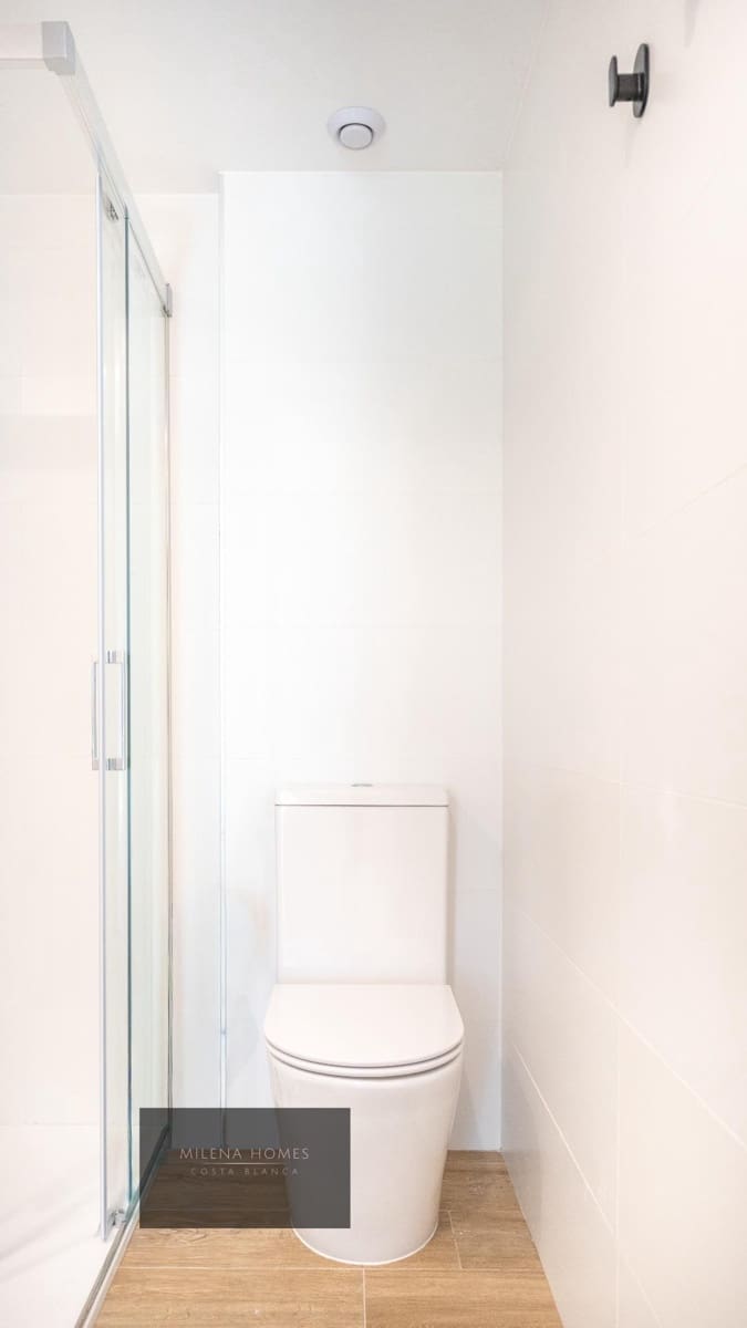 2 soverom Leilighet til salgs i Torrevieja med svømmebasseng garasje - € 529 000 (Ref: 9520777)