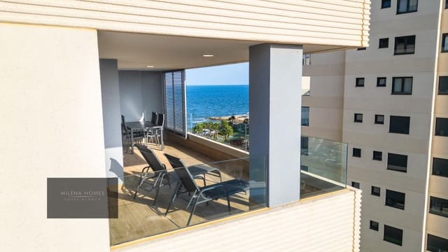 2 chambre Appartement à vendre à Punta Prima, Torrevieja avec piscine garage - 559 000 € (Ref: 9520778)