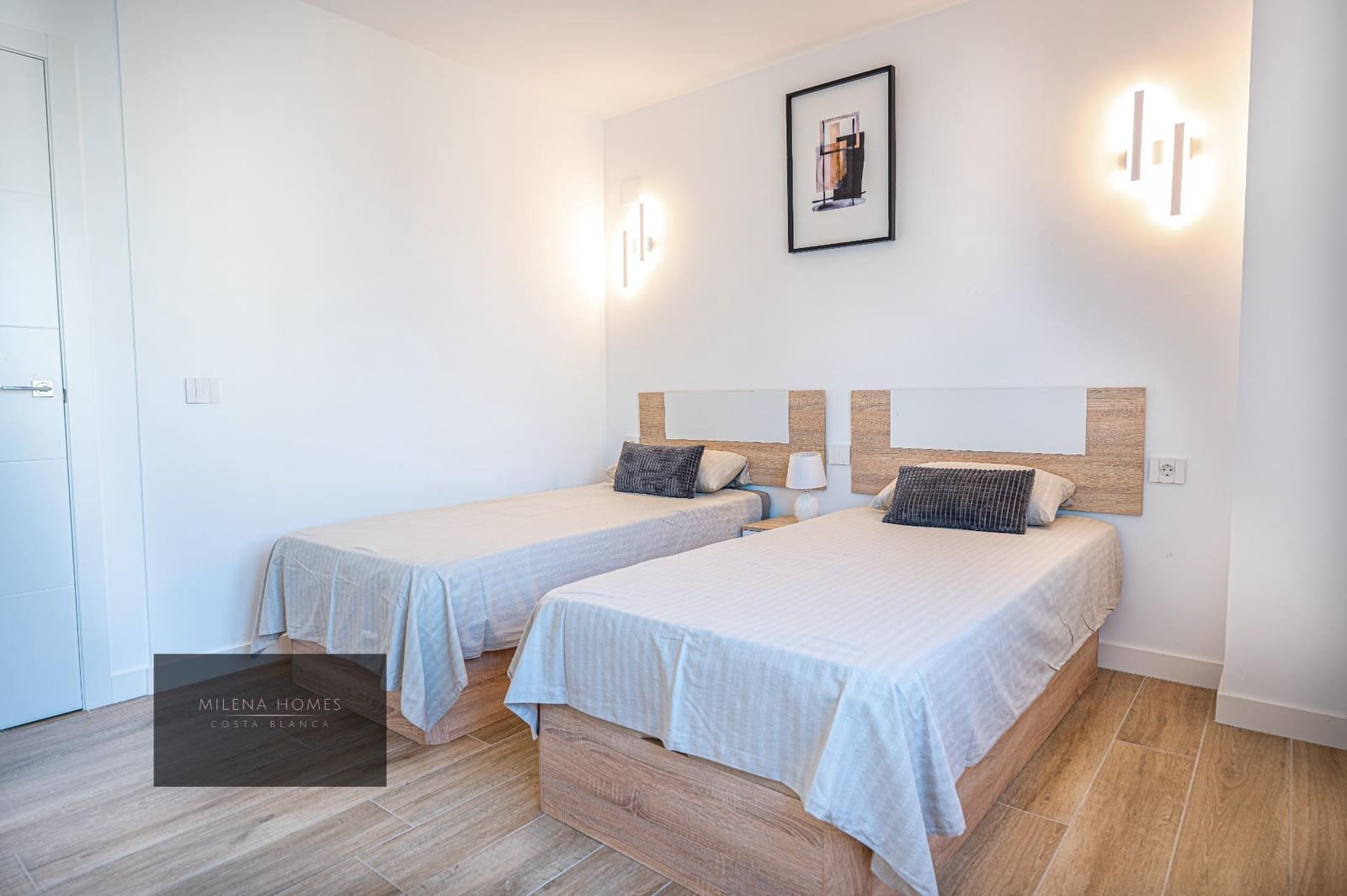 2 soverom Leilighet til salgs i Torrevieja med svømmebasseng garasje - € 559 000 (Ref: 9520778)