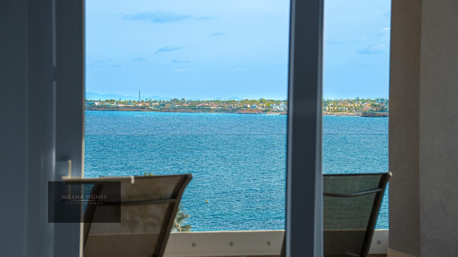 2 soverom Leilighet til salgs i Torrevieja med svømmebasseng garasje - € 559 000 (Ref: 9520778)