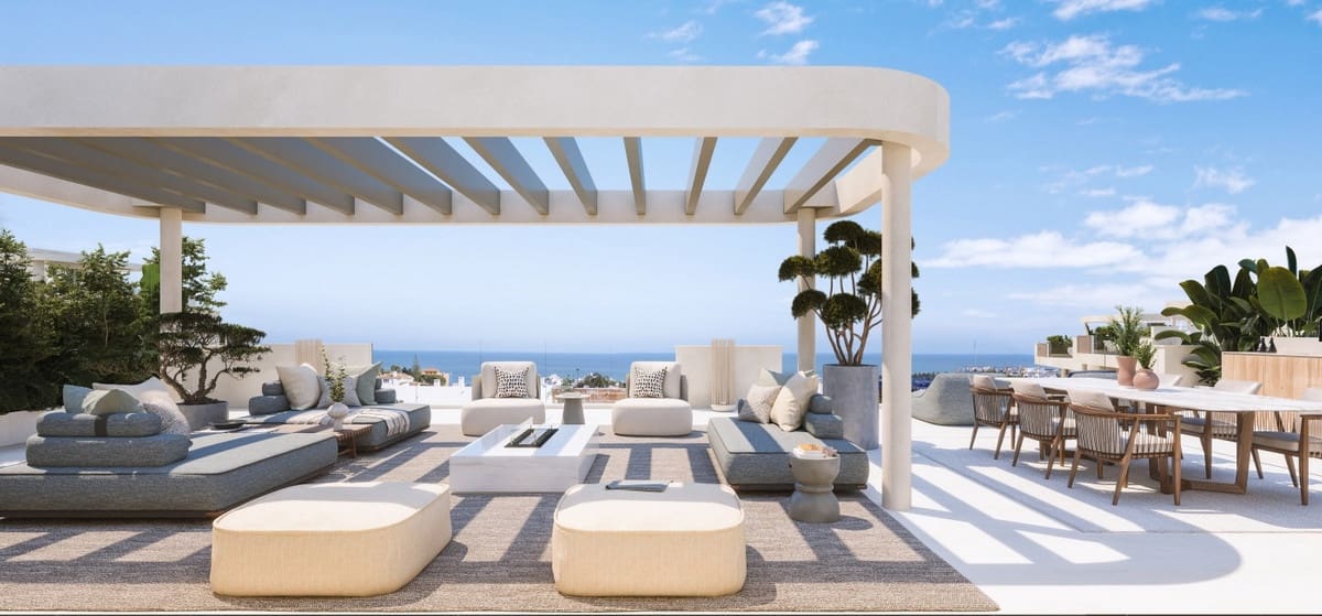 3 soveværelse Penthouse til salg i Estepona med swimmingpool - € 695.000 (Ref: 9527513)