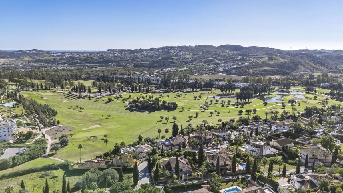 2 quarto Apartamento para venda em Mijas Golf - 350 000 € (Ref: 9527545)