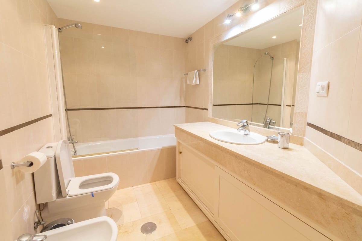 3 Zimmer Apartment zu verkaufen in Elviria - 675.000 € (Ref: 9527546)