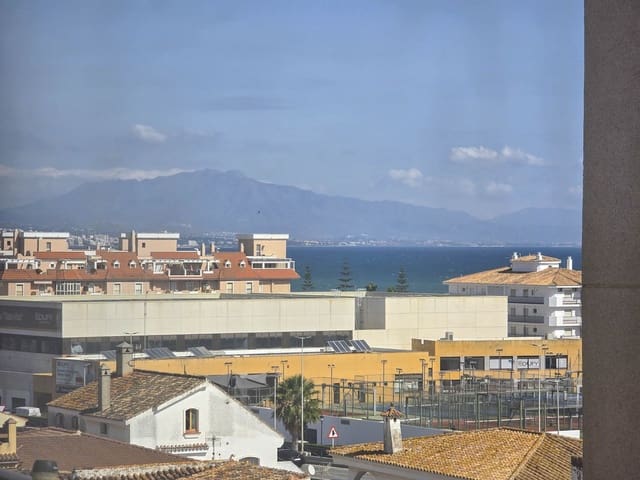 Apartamento de 2 habitaciones en San Luis de Sabinillas, Manilva en venta - 240.000 € (Ref: 9527547)