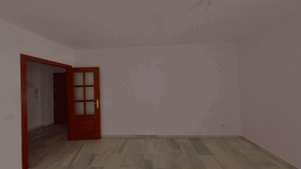 Apartamento de 2 habitaciones en Estepona en venta - 237.000 € (Ref: 9527548)