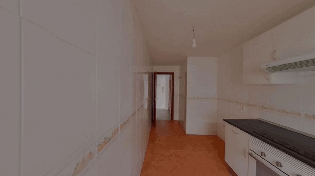 2 bedroom Apartment for sale in Estepona - € 237,000 (Ref: 9527548)