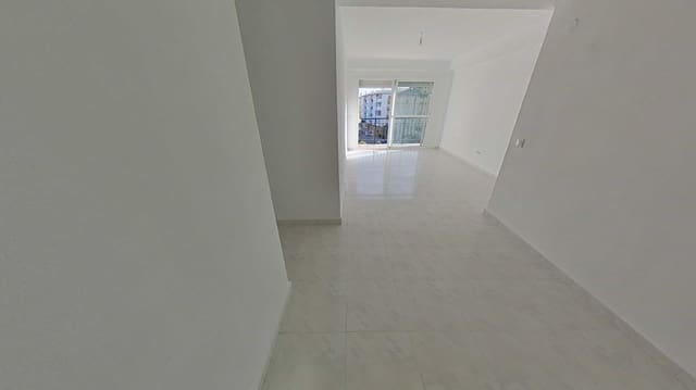 3 slaapkamer Appartement te koop in Zona Calvario, Estepona - € 204.000 (Ref: 9527549)