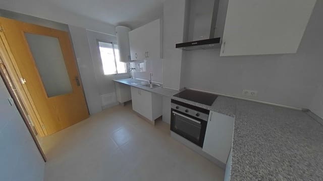 Apartamento de 3 habitaciones en Centro, Estepona en venta - 204.000 € (Ref: 9527549)