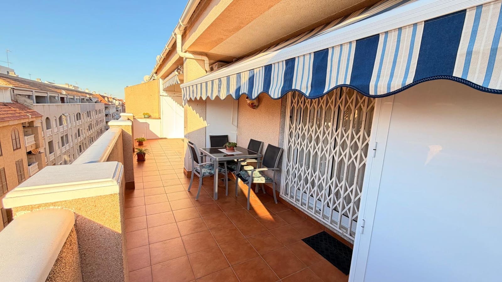 3 camera da letto Attico in vendita in Torrevieja - 220.000 € (Rif: 9530270)