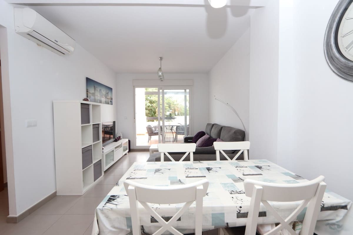 Apartamento de 2 habitaciones en Terrazas de la Torre en venta con piscina garaje - 125.000 € (Ref: 9533484)