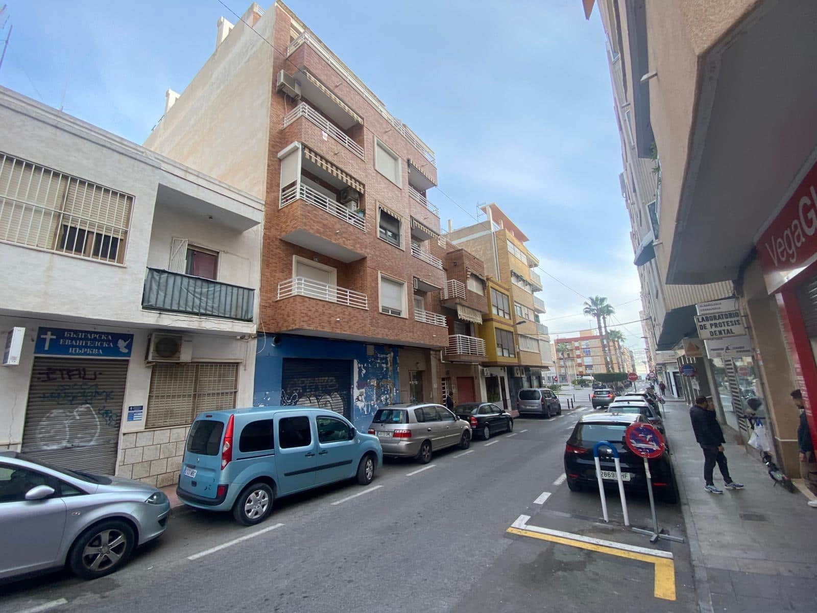 Apartamento de 3 habitaciones en Torrevieja en venta - 225.000 € (Ref: 9533547)