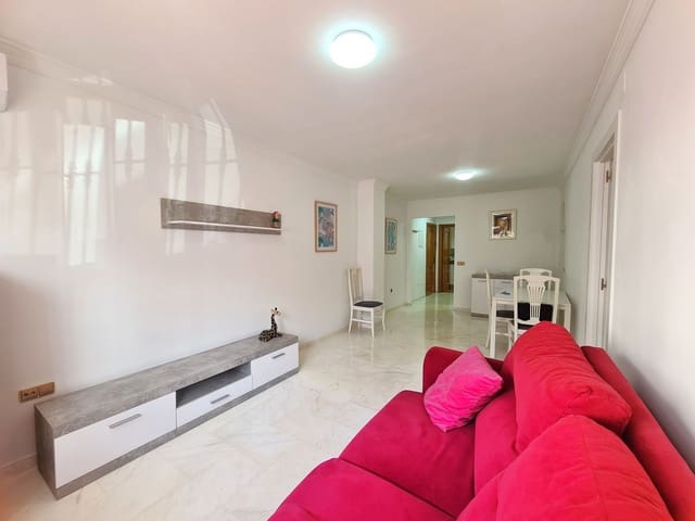 Apartamento de 2 habitaciones en Zona Calvario, Estepona en venta - 325.000 € (Ref: 9533549)