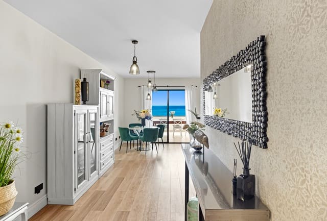 3 soverom Leilighet til salgs i Zona Calvario, Estepona - € 860 000 (Ref: 9533562)