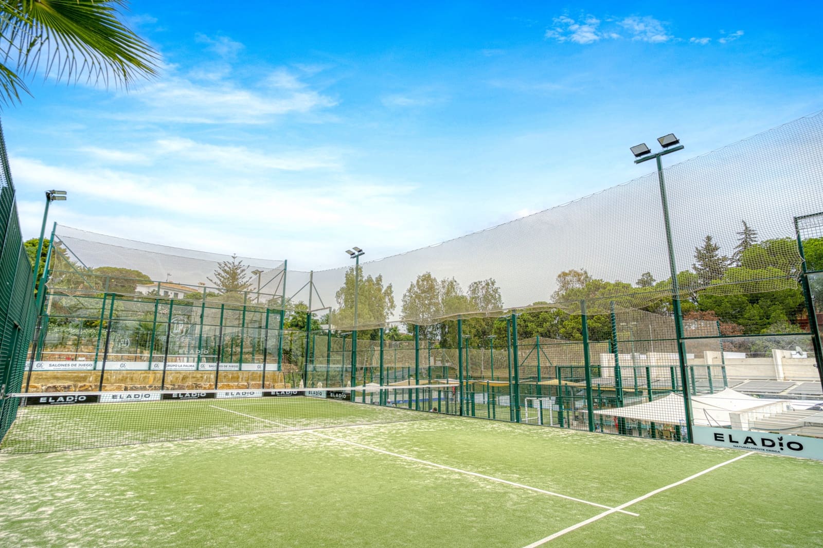 3 soverom Leilighet til salgs i Estepona - € 860 000 (Ref: 9533562)