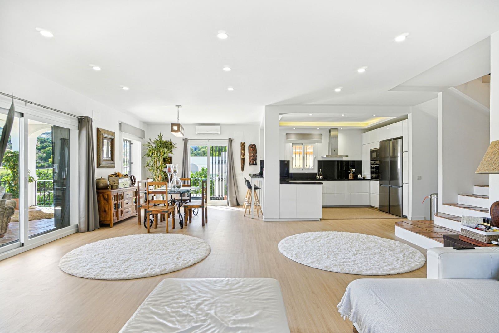 5 soveværelse Villa til salg i Estepona - € 1.390.000 (Ref: 9533569)