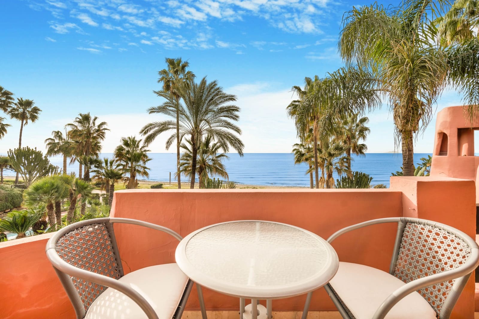 3 soverom Leilighet til salgs i Estepona - € 1 380 000 (Ref: 9533594)