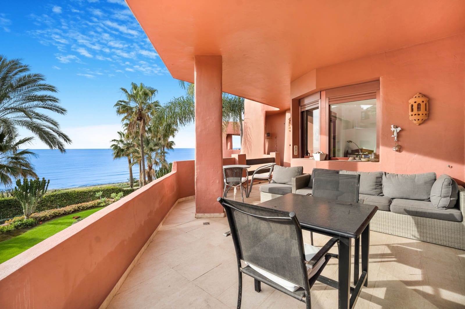 3 soverom Leilighet til salgs i Estepona - € 1 380 000 (Ref: 9533594)