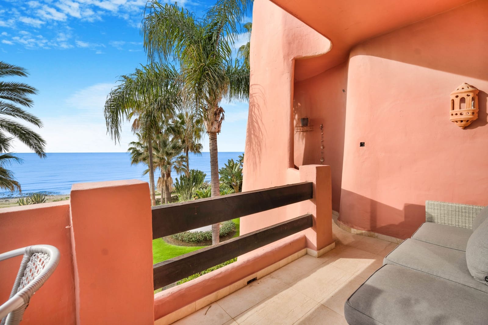 3 soverom Leilighet til salgs i Estepona - € 1 380 000 (Ref: 9533594)