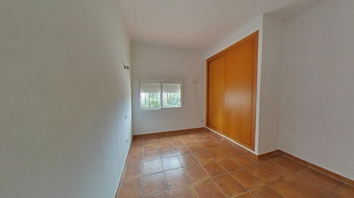 2 sovrum Lägenhet till salu i Estepona med pool - 225 500 € (Ref: 9533603)