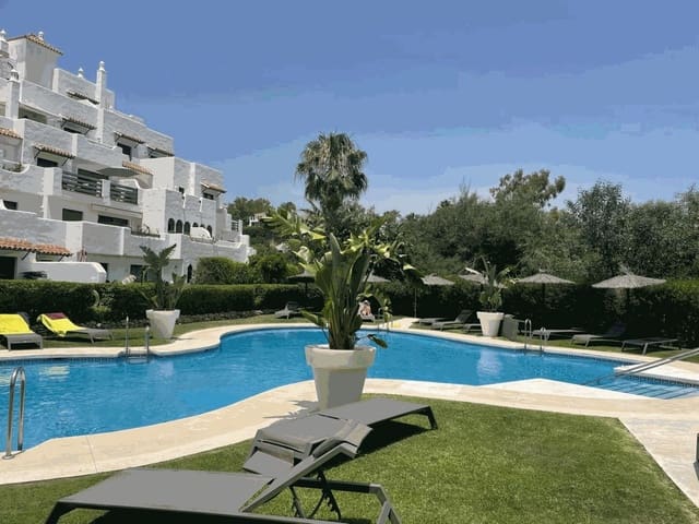 3 soveværelse Lejlighed til salg i El Velerín, Estepona med swimmingpool - € 480.000 (Ref: 9533604)