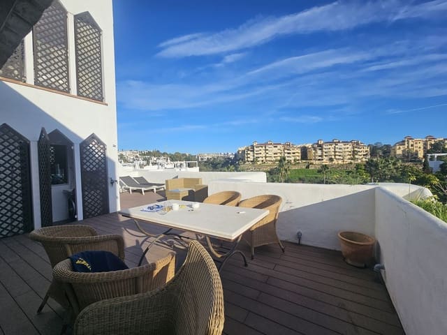 3 soveværelse Lejlighed til salg i El Velerín, Estepona med swimmingpool - € 480.000 (Ref: 9533604)