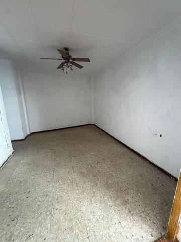 5 sovrum Strandlägenhet till salu i Zona Pueblo, Guardamar del Segura - 263 000 € (Ref: 9535773)