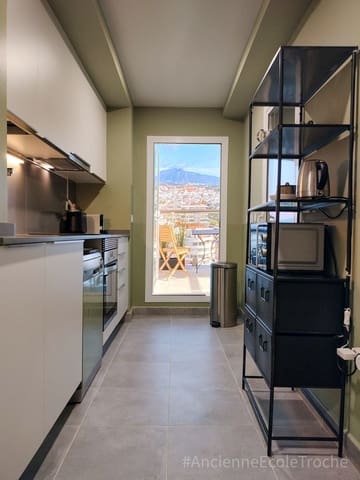 2 sovrum Takvåning till salu i Puerto de Estepona, Estepona - 630 000 € (Ref: 9535776)