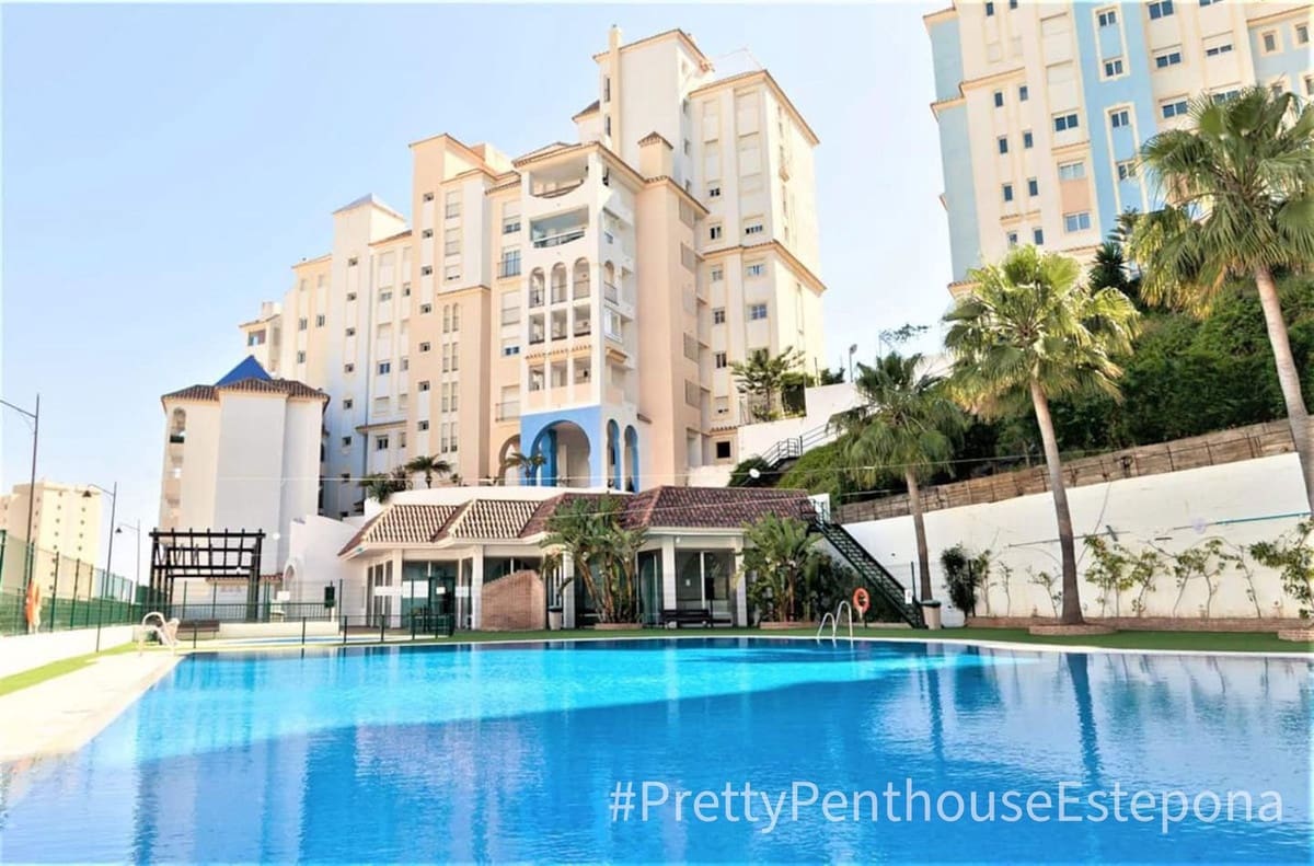 2 sovrum Takvåning till salu i Estepona - 630 000 € (Ref: 9535776)