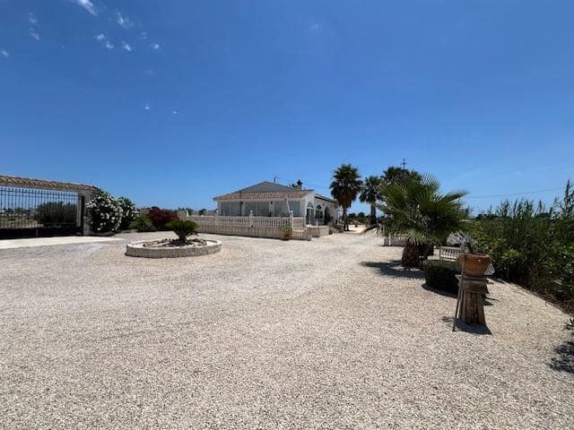 3 sovrum Villa till salu i Dolores med pool - 525 000 € (Ref: 9536720)