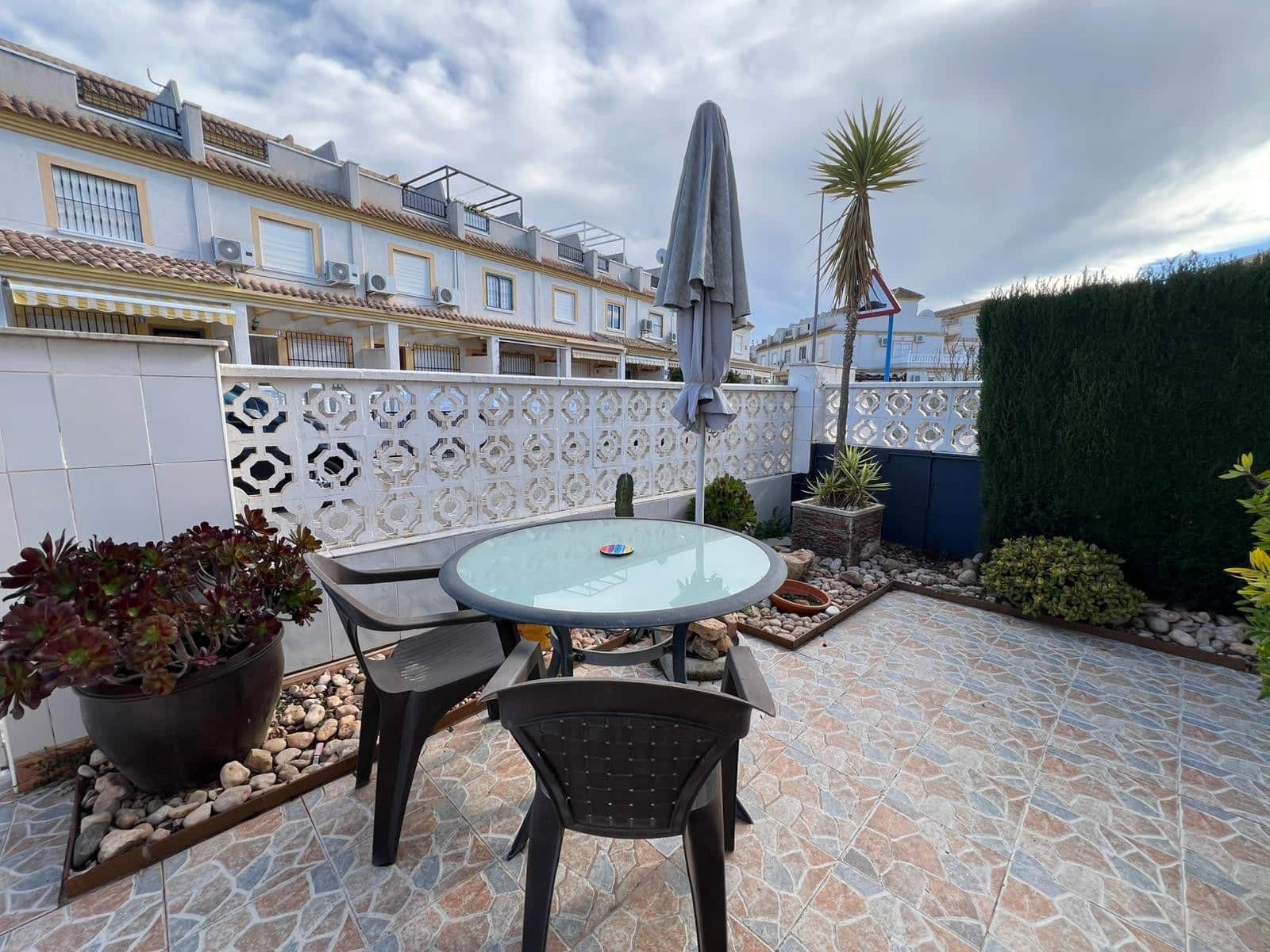 2 soverom Villa til salgs i Algorfa med garasje - € 200 000 (Ref: 9540968)