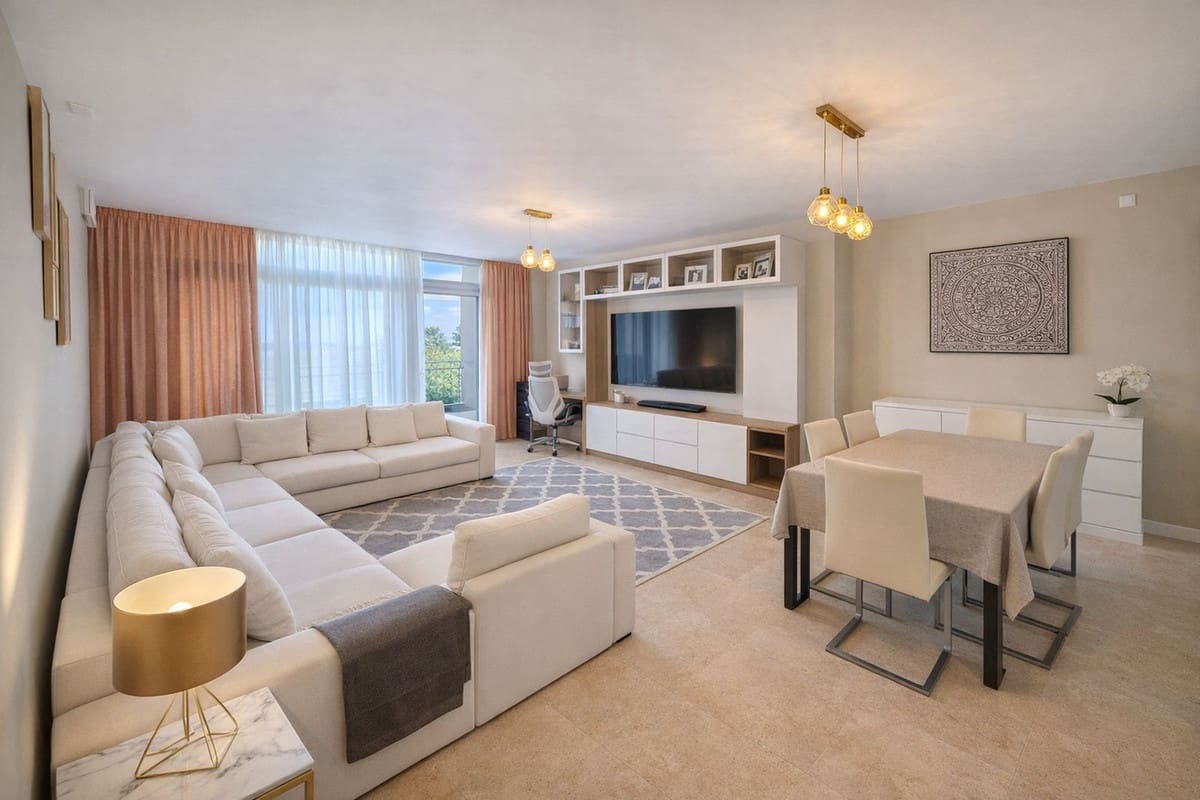 3 bedroom Apartment for sale in La Duquesa / Puerto de la Duquesa - € 375,000 (Ref: 9540971)