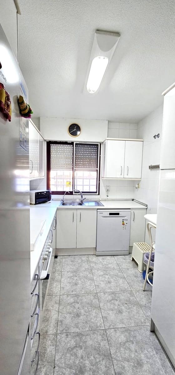 2 slaapkamer Appartement te koop in Santiago de la Ribera met garage - € 238.600 (Ref: 9543396)