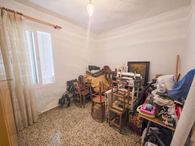 5 soveværelse Byhus til salg i Centro, Estepona med garage - € 700.000 (Ref: 9543397)