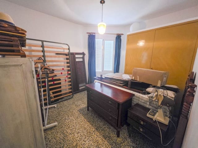 5 soveværelse Byhus til salg i Centro, Estepona med garage - € 700.000 (Ref: 9543397)