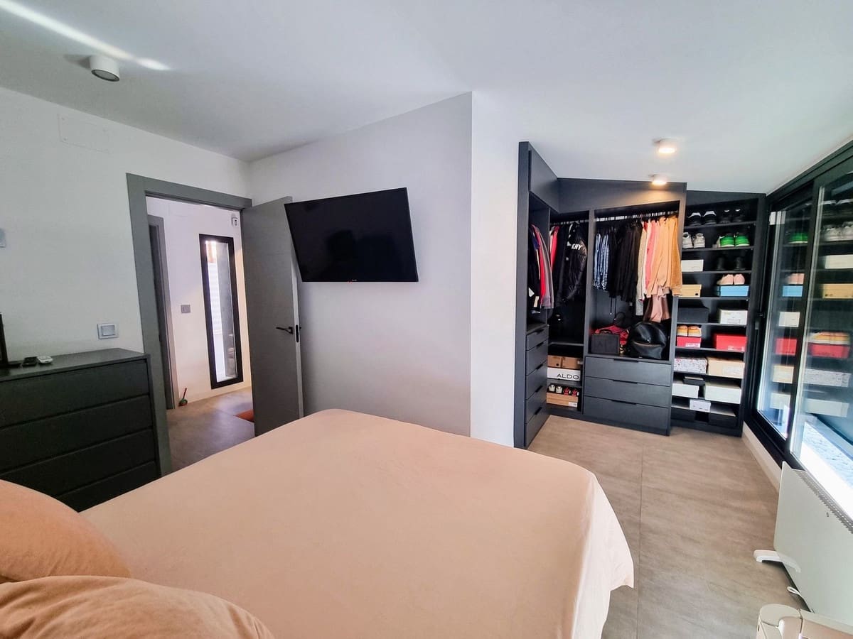 Chalet de 3 habitaciones en Pilar de la Horadada en venta - 418.000 € (Ref: 9543399)