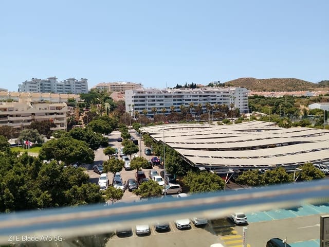 3 Zimmer Apartment zu verkaufen in Castillo Sohail, Fuengirola mit Pool Garage - 600.000 € (Ref: 9547873)