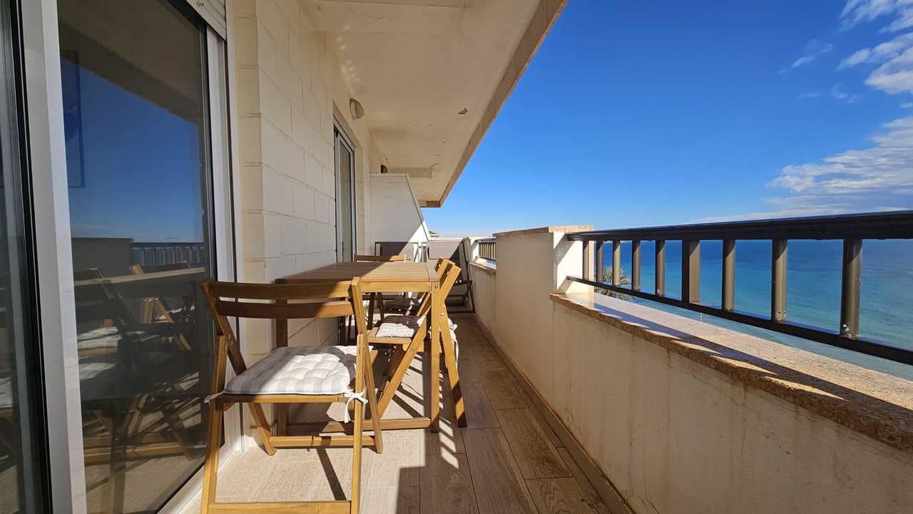 3 sovrum Strandlägenhet till salu i Pilar de la Horadada med garage - 450 000 € (Ref: 9547879)