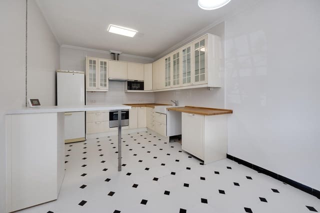 3 soveværelse Semi-Rækkehus til salg i El Chaparral, Torrevieja med swimmingpool - € 380.000 (Ref: 9547889)