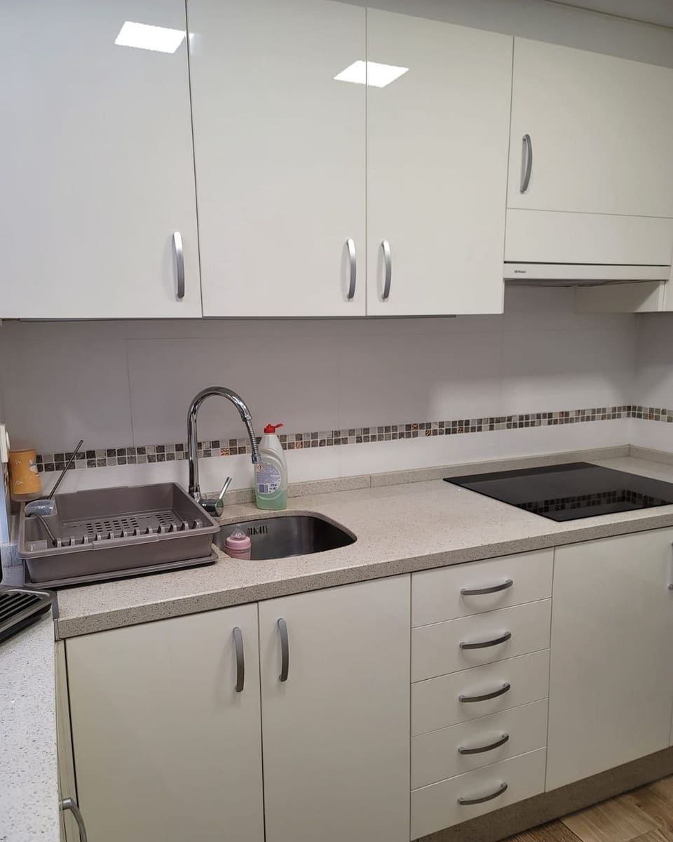 2 bedroom Townhouse for sale in Fuengirola - € 520,000 (Ref: 9547893)