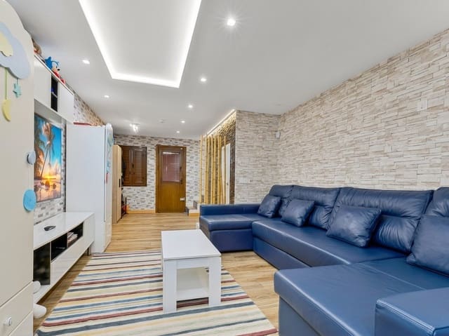 Casa de 2 habitaciones en Zona Puerto Deportivo, Fuengirola en venta - 520.000 € (Ref: 9547893)