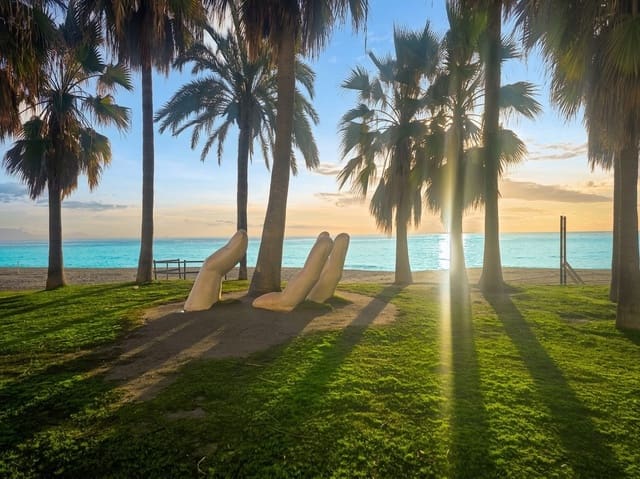 Casa de 2 habitaciones en Zona Puerto Deportivo, Fuengirola en venta - 520.000 € (Ref: 9547893)