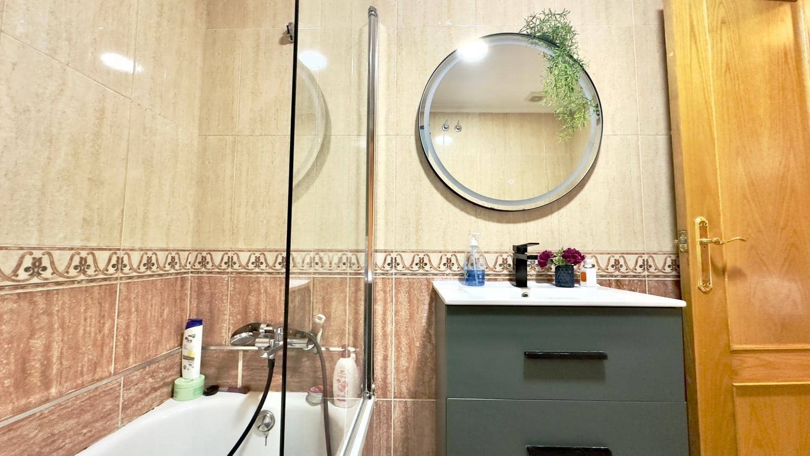 4 sypialnia Apartament na sprzedaż w Torrevieja - 259 900 € (Ref: 9551211)