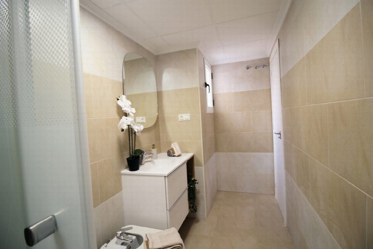 3 chambre Appartement à vendre à Torrevieja - 220 000 € (Ref: 9555542)