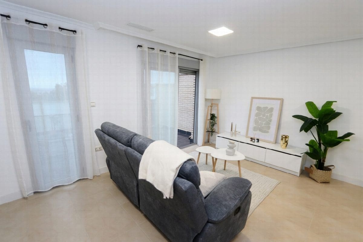 3 chambre Appartement à vendre à Torrevieja - 220 000 € (Ref: 9555542)