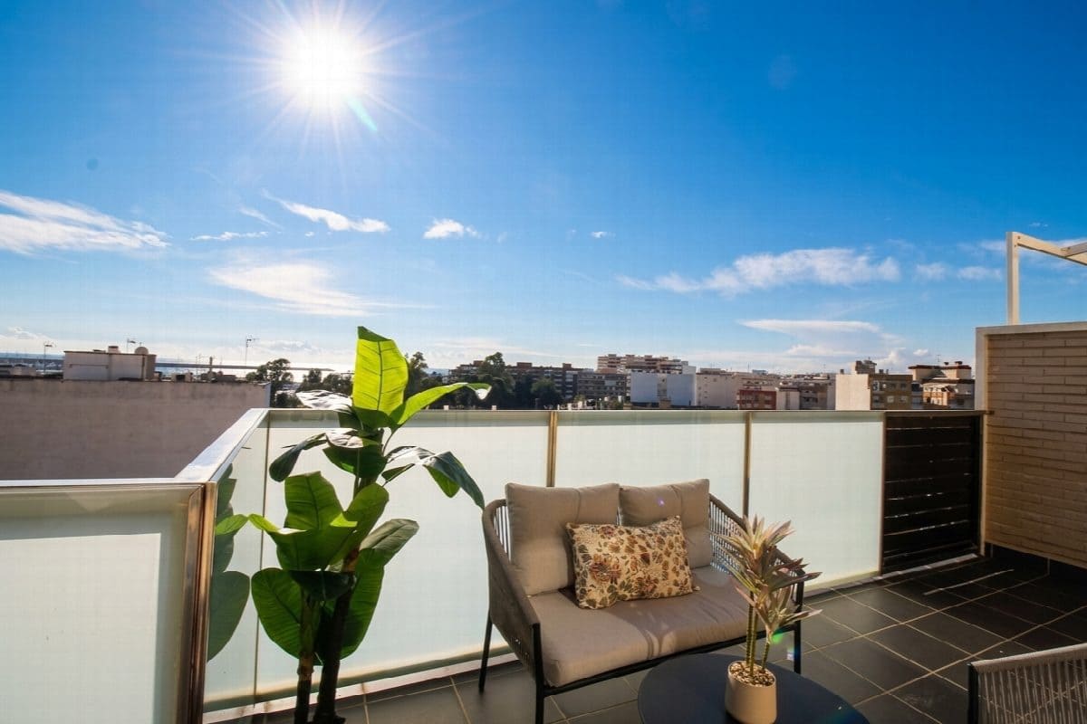 3 chambre Appartement à vendre à Torrevieja - 220 000 € (Ref: 9555542)