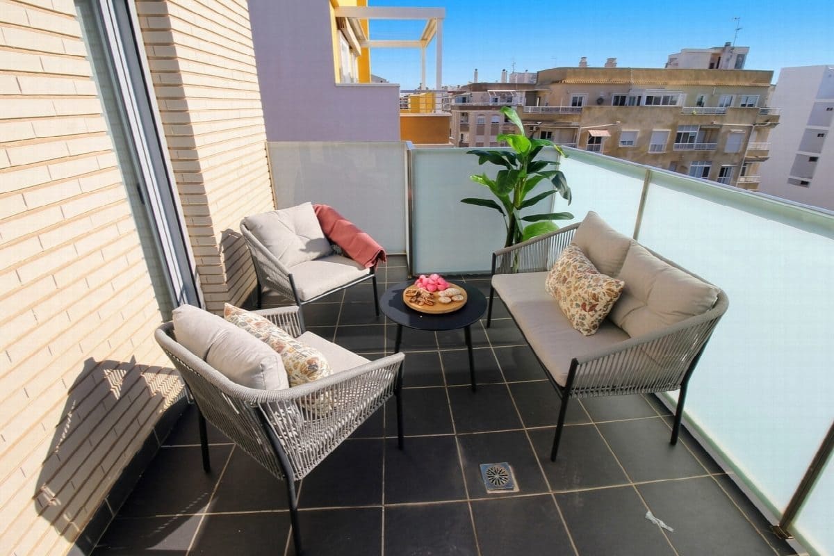3 chambre Appartement à vendre à Torrevieja - 220 000 € (Ref: 9555542)