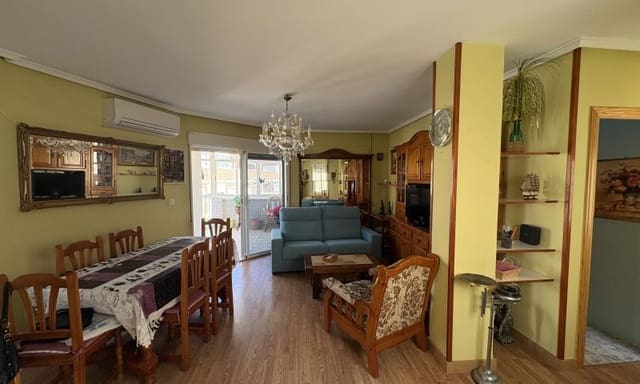 3 makuuhuone Huoneisto myytävänä paikassa Parque de las Naciones, Torrevieja mukana 
autotalli - 212 995 € (Ref: 9555543)