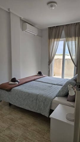 3 chambre Penthouse à vendre à Playa del Acequión, Torrevieja avec piscine - 167 200 € (Ref: 9557784)